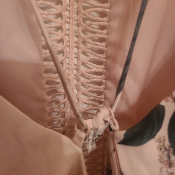 Keepsake The Label Do It Right Mini Dress Halter Cut Out Size M *CLASP MISSING* - Picture 6 of 6